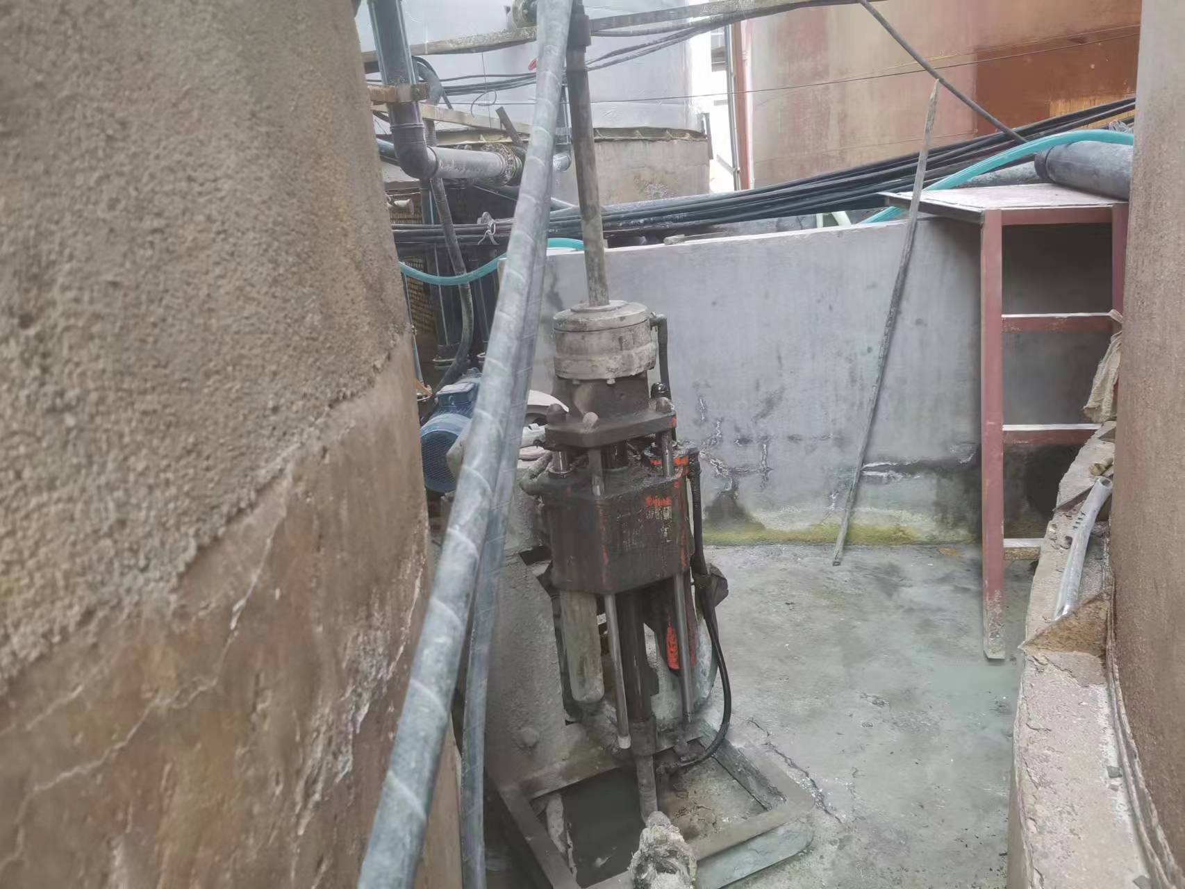 彬村山华侨农场房屋下沉注浆